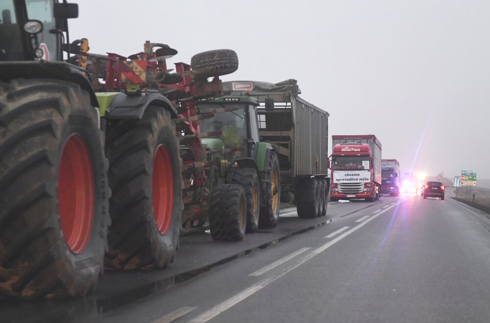 Slovakya’da Gerçekleştirilen Eylemler Taşımaları Olumsuz Etkiliyor