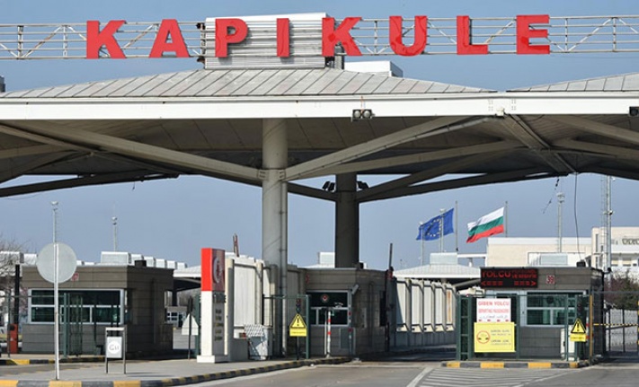 Bulgaristan'a Girişlerde Yaşanan Yoğunluk Hakkında