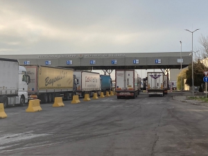 Bulgaristan Kapitan Andreevo Sınır Kapısı Geçişlerinde Peron Ayrımı