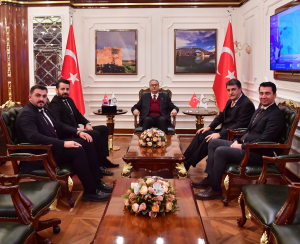 UND Mardin Bölge Heyeti Diyarbakır Valisi Sayın Ali İhsan Su’yu Makamında Ziyaret Etti