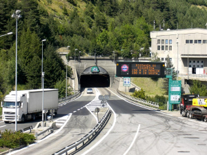 Fransa/İtalya: Fréjus Tüneli Eylül Ayındaki Bakım Faaliyetleri Hakkında