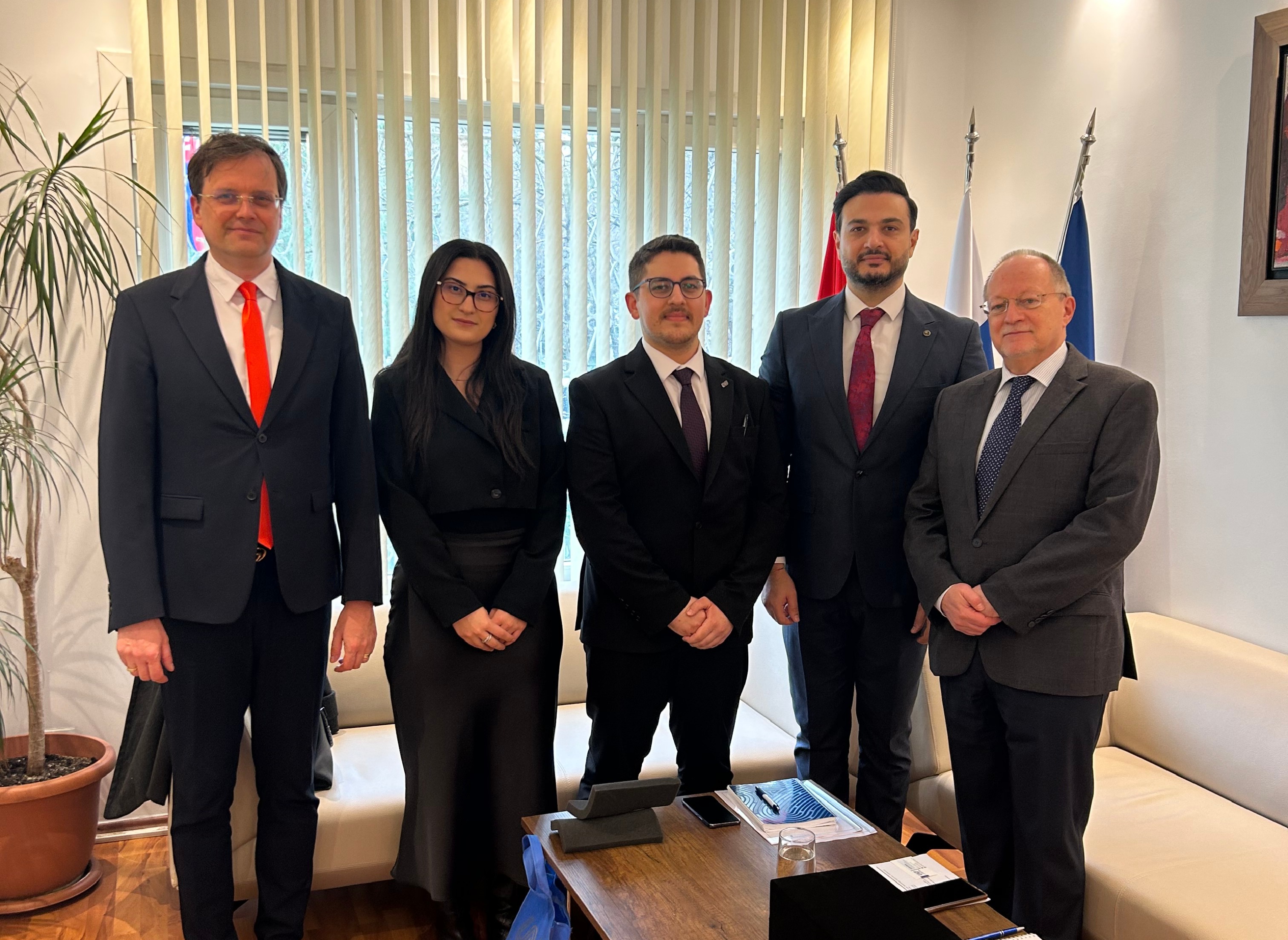UND Heyeti, Yeni Atanan Slovakya İstanbul Başkonsolosu Sayın Ján Gabor ile Sektörel Konular Üzerine Görüşme Gerçekleştirdi