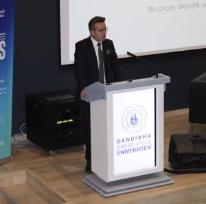 UND, Bandırma On Yedi Eylül Üniversitesi Lojistik Topluluğu ve Uluslararası Ticaret Topluluğu İş Birliğiyle Düzenlenen LOGITRADE 2025 Zirvesine Katıldı