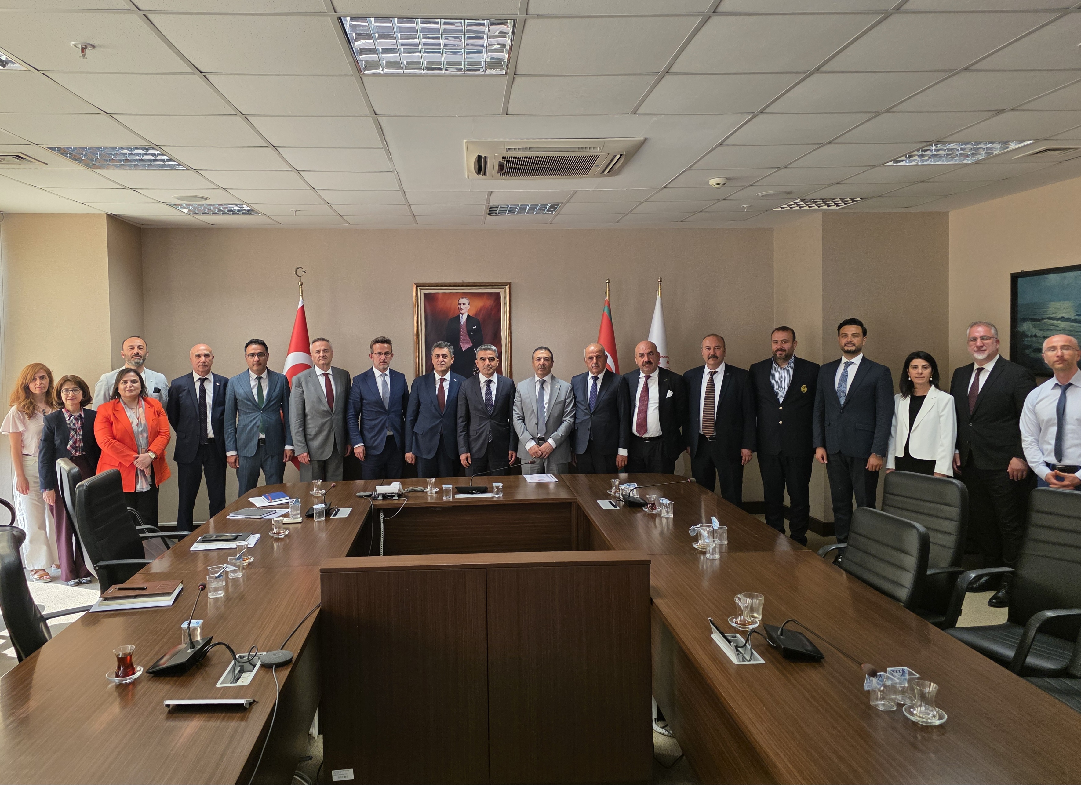 UND Heyetinden Gümrükler Genel Müdürlüğü’ne Ziyaret: Gümrük ve Transit Taşımacılık Süreçleri Masaya Yatırıldı