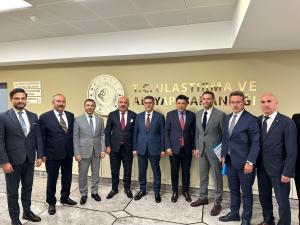 UND Heyetinden Ulaştırma ve Altyapı Bakan Yardımcısı Osman Boyraz’a Ziyaret