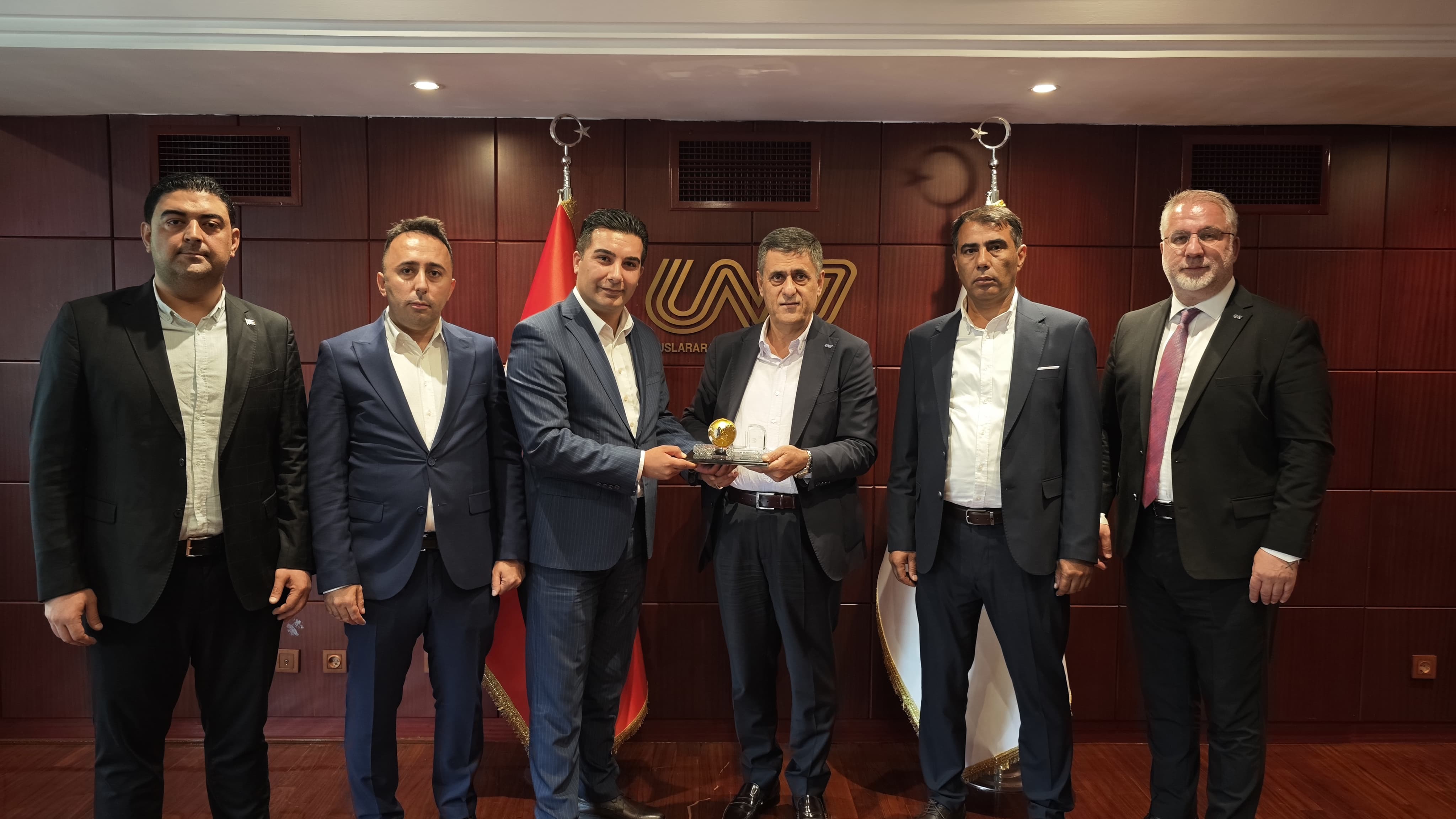 Gümrük Muayene Memurları Derneği’nden UND’ye Ziyaret