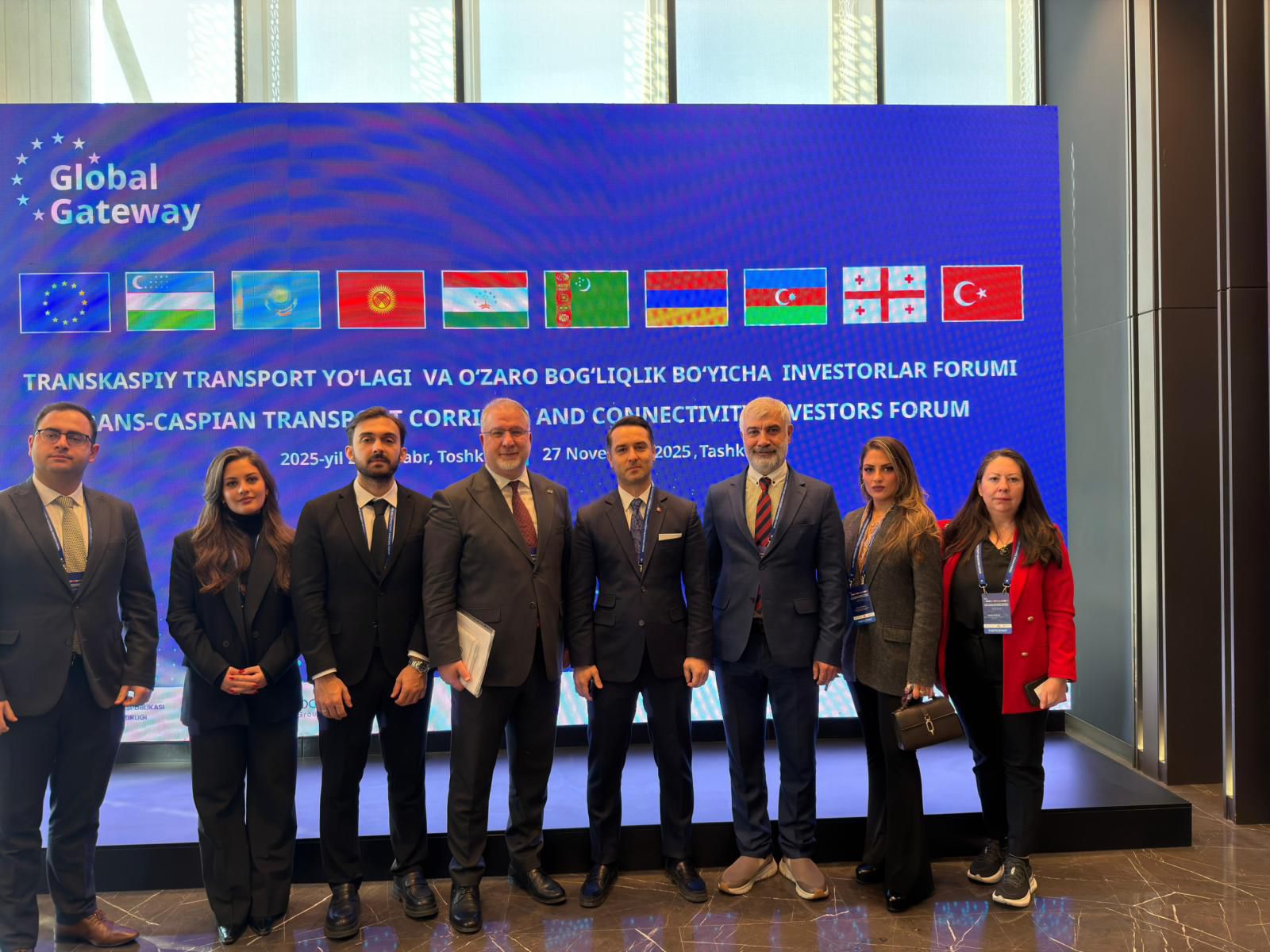 UND heyeti, Türkiye'nin Taşkent Büyükelçisi Sayın Ufuk Ulutaş ile Orta Asya için AB Küresel Geçit Yatırımcılar Forumu vesilesiyle bir araya geldi