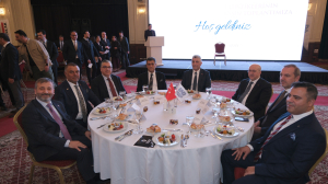 Ticaret Bakanı Prof. Dr. Ömer Bolat'ın Katılımlarıyla UND’nin Geleneksel İftar Buluşmasına rekor katılım 1.300’e yakın sektör temsilcisi aynı sofrada buluştu