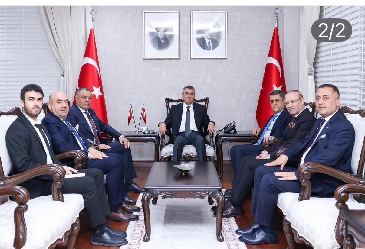 und-baskani-serafettin-aras-ve-yonetim-kurulu-mersin-valisi-atilla-toros-ile-mersin-in-lojistik-gundemini-gorustu-17906.jpg