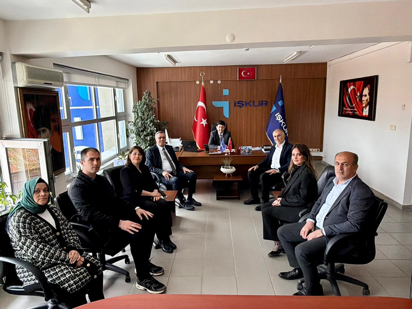 bolu-da-lojistik-sektorune-guc-birligi-sofor-akademisi-icin-kritik-adim-17947-2.jpeg