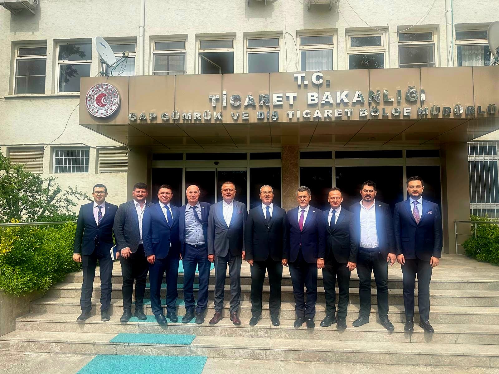 UND Başkanı Şerafettin Aras Yönetim Kurulundan GAP Bölge Müdürlüğü’ne Ziyaret: Gümrük ve Sınır Geçişlerinde Verimlilik Gündemi