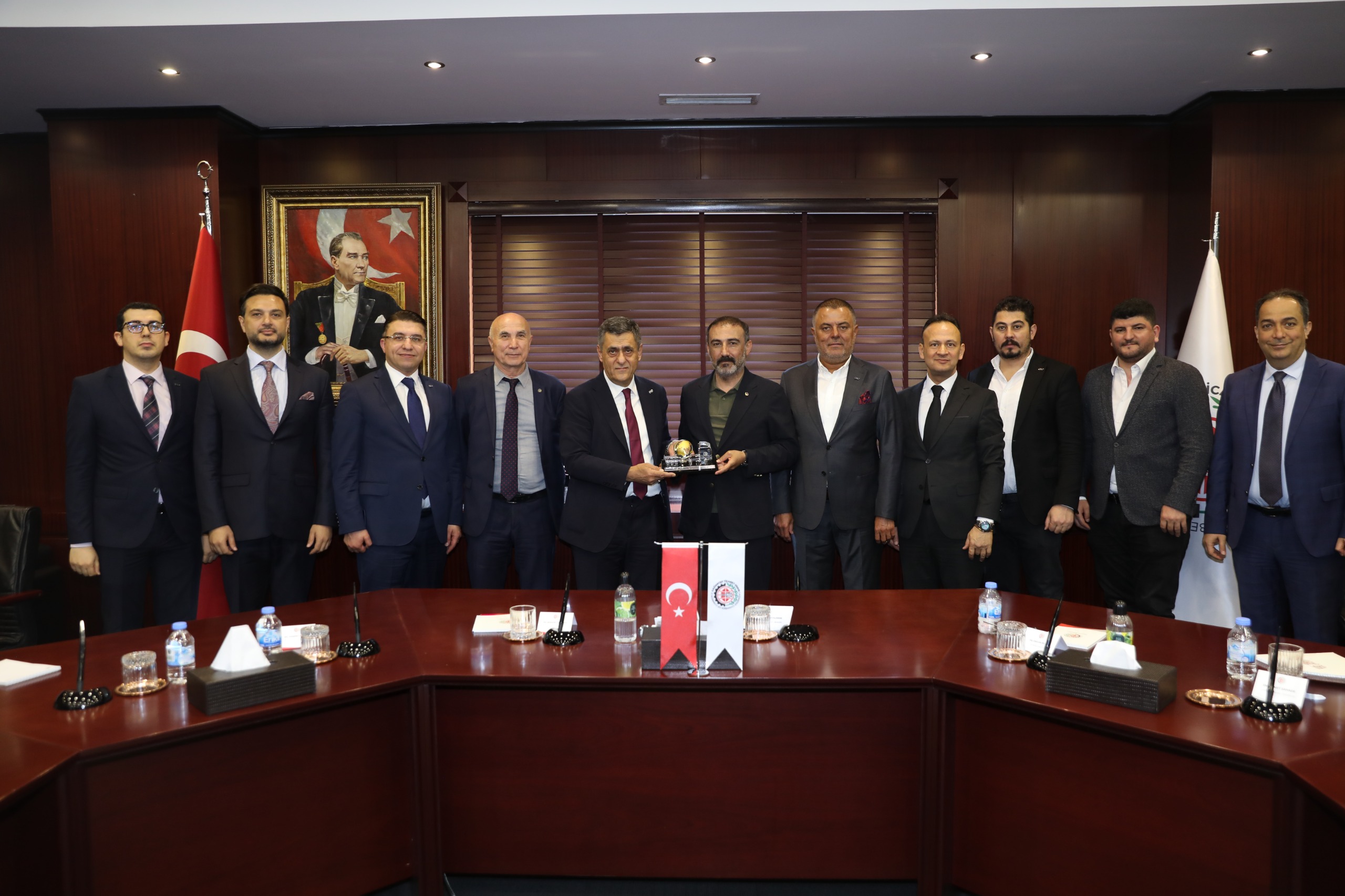 und-den-gaziantep-ticaret-odasi-na-stratejik-lojistik-ziyareti-17987.jpeg