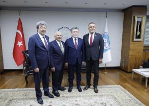 UND II. Başkanı Ergun Bilen, Veteriner  Süreçlerinde Sınır Kapılarında Ticaretin Önünü Açacak Başlıkları Bakan Yumaklı’ya Aktardı