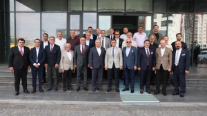 Kayseri Ticaret Odasında Ticaret ve Lojistik Buluşması: Şerafettin Aras ve UND Yönetimi İş Dünyasıyla Bir Araya Geldi