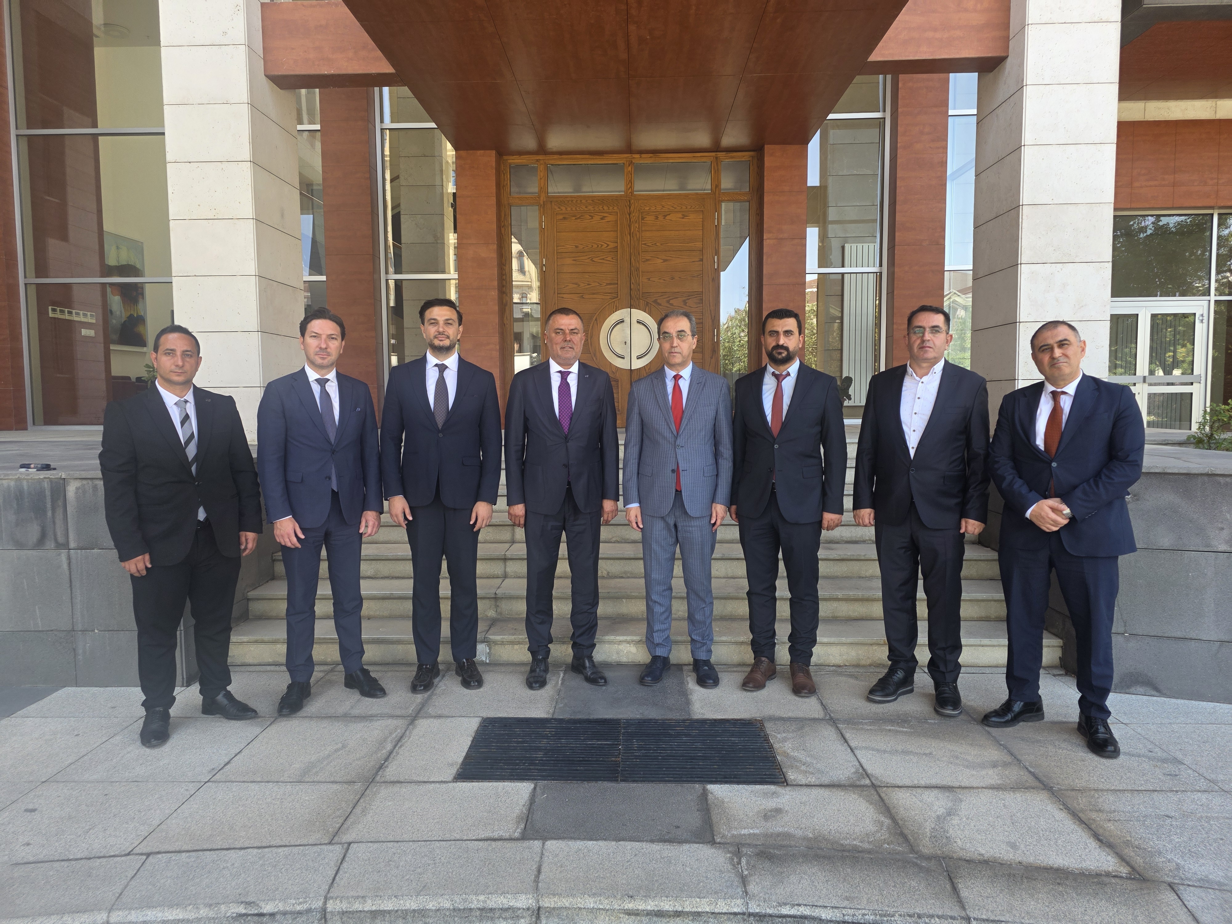 UND II. Başkanı Ergun Bilen Bir Sınır Kapısının Performansı, Karşı Kapının Performansı Kadardır; ‘Nahcivan Türkiye Hattında: İki Devlet, Tek Millet’ Anlayışı Sınırda ‘Tek Sistem, Tek Akış’ Modeline Dönüşmeli