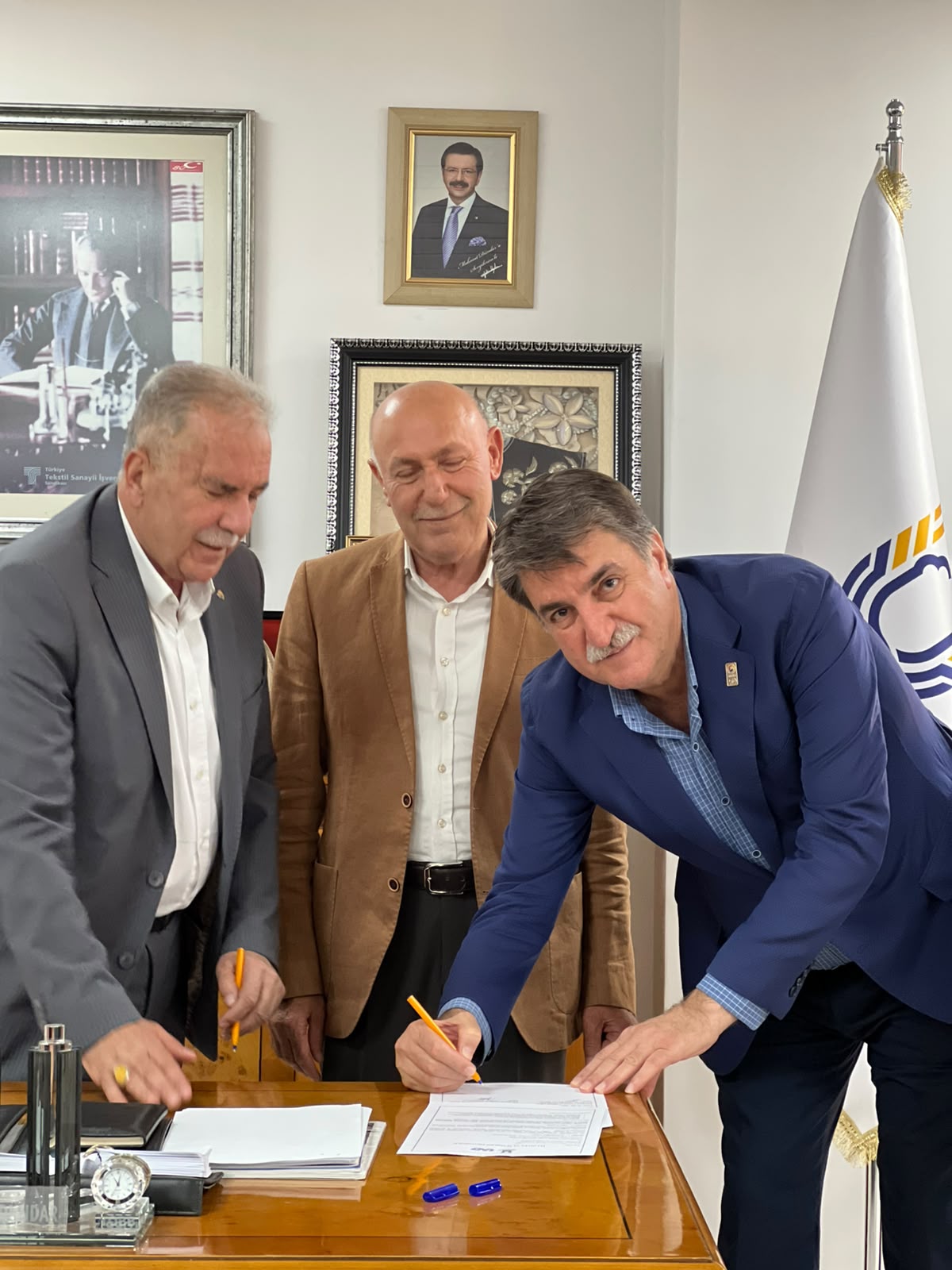 kiziltepe-ticaret-ve-sanayi-odasi-ile-und-arasinda-ofis-tahsis-protokolu-imzalandi-21269.jpg