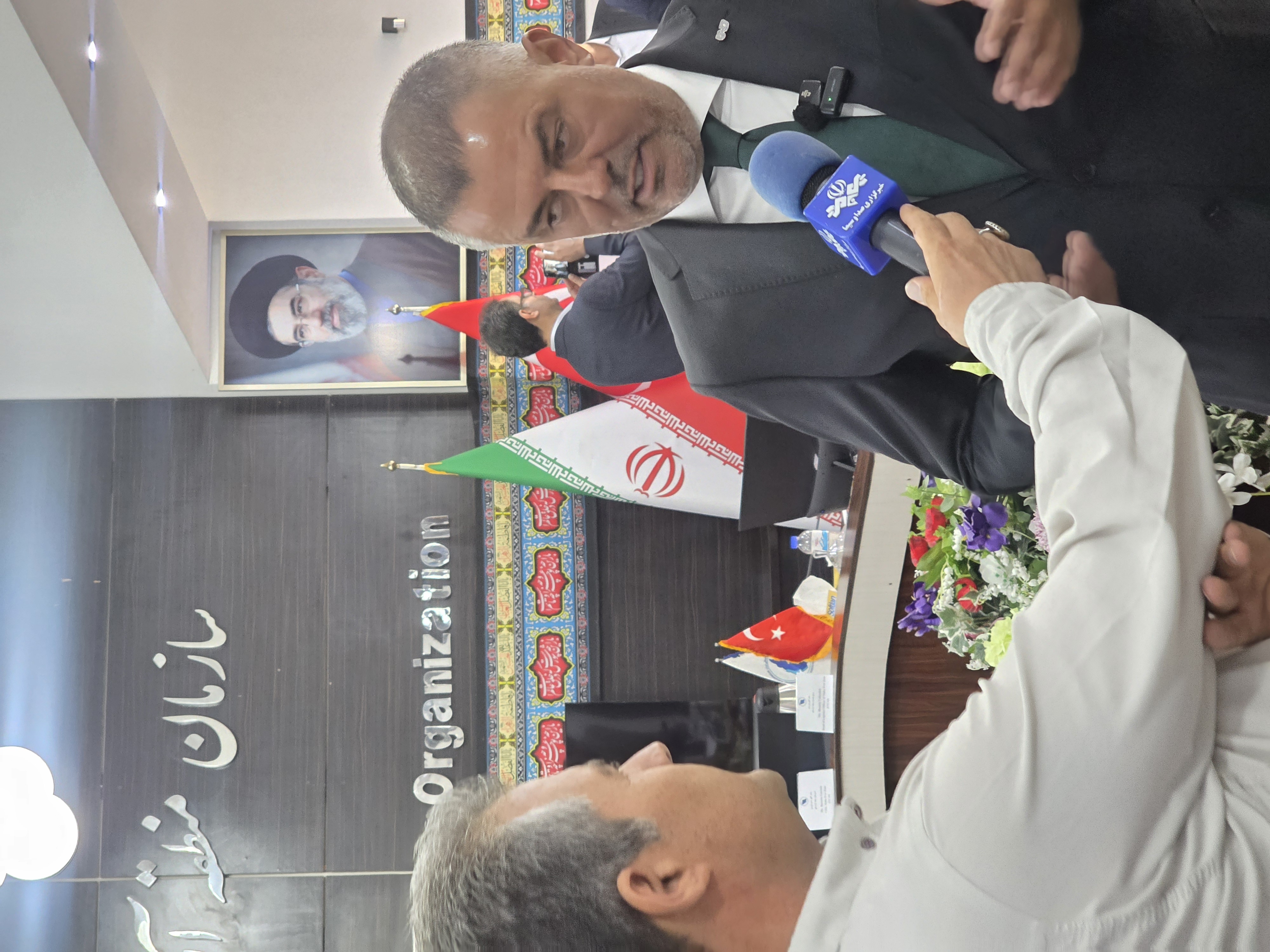 und-ii-baskani-ergun-bilen-turk-tasimacisinin-iran-da-esit-sartlarda-calisabilmesi-icin-sektorumuze-sahada-sahip-cikmali-masada-sonuc-almaliyiz-21305.jpg