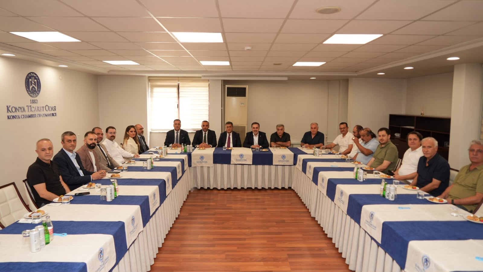 UND Öncülüğünde Nitelikli Sürücü Eğitimleri Konya’da Yeni Mezunlarını Verdi
