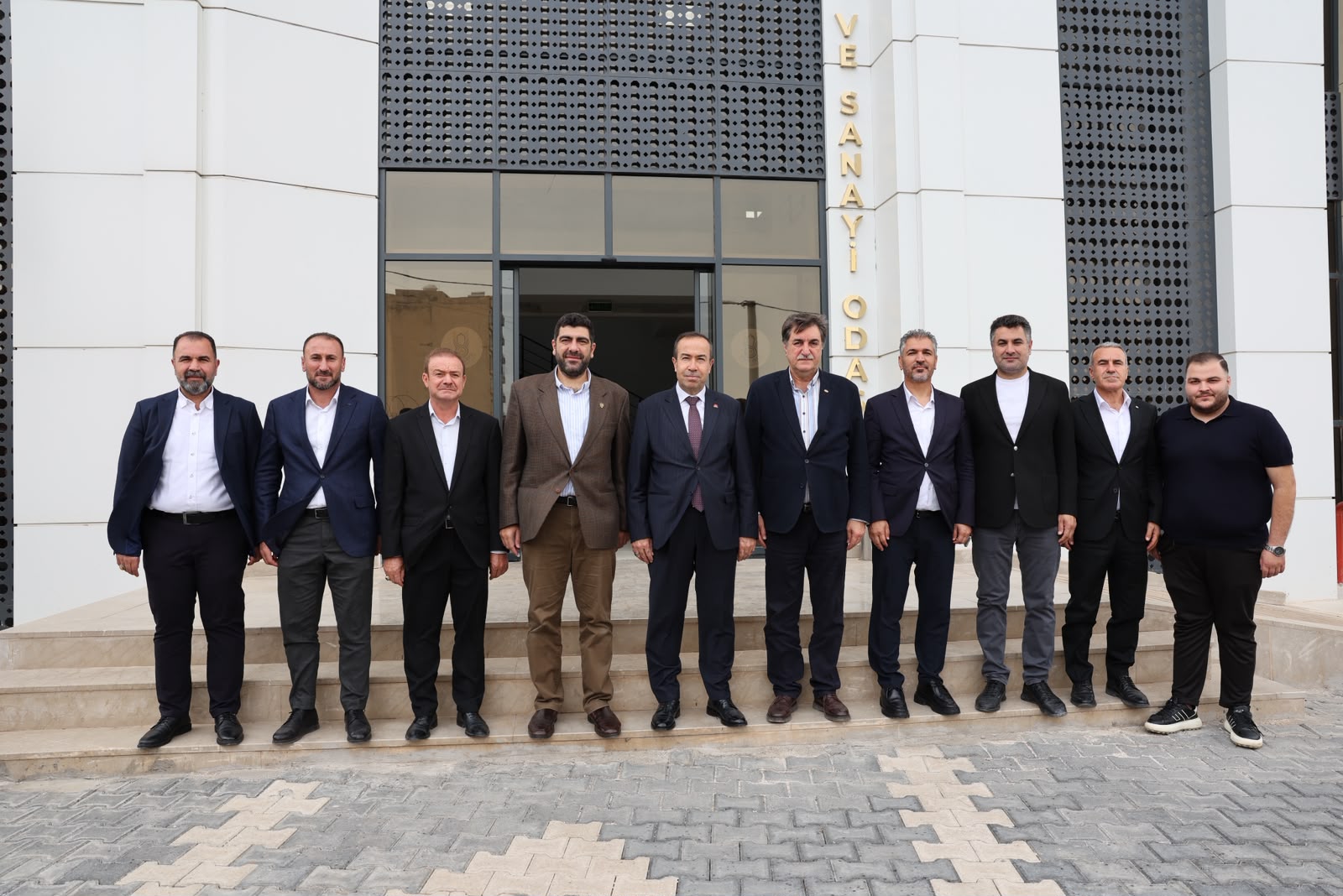 Ak Parti Genel Merkez MKYK Üyesi Mustafa Özkan’dan UND Kızıltepe Ofisi’ne Ziyaret