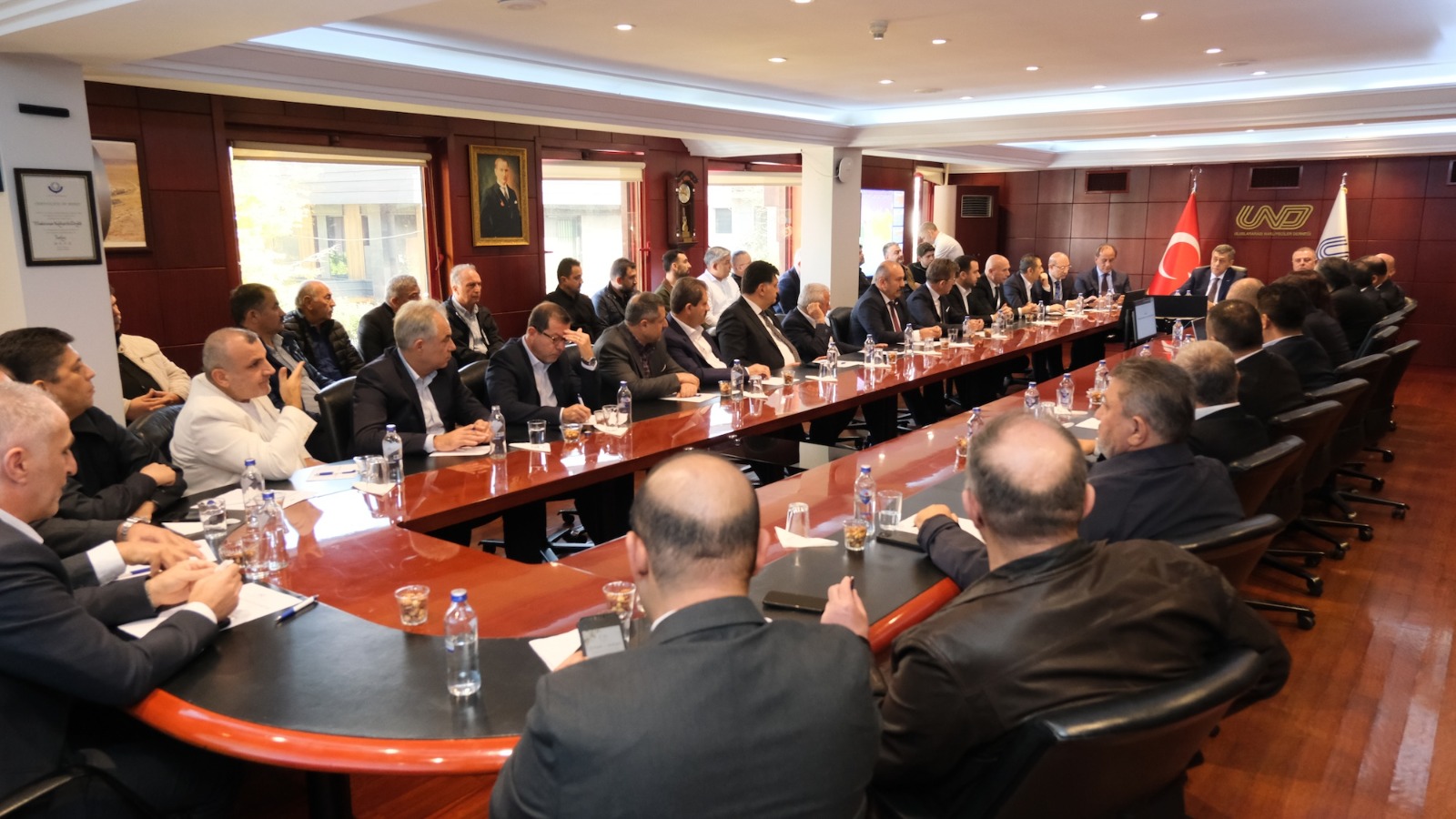 aras-sektorun-sorunlarini-is-birligiyle-asabiliriz-21614.jpg