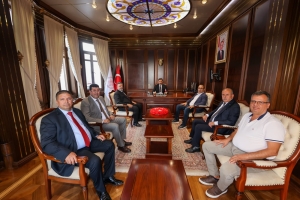 UND Heyeti, Hatay Valisi Mustafa Masatlı ile Bölgedeki Taşımacılık Süreçlerini Değerlendirdi